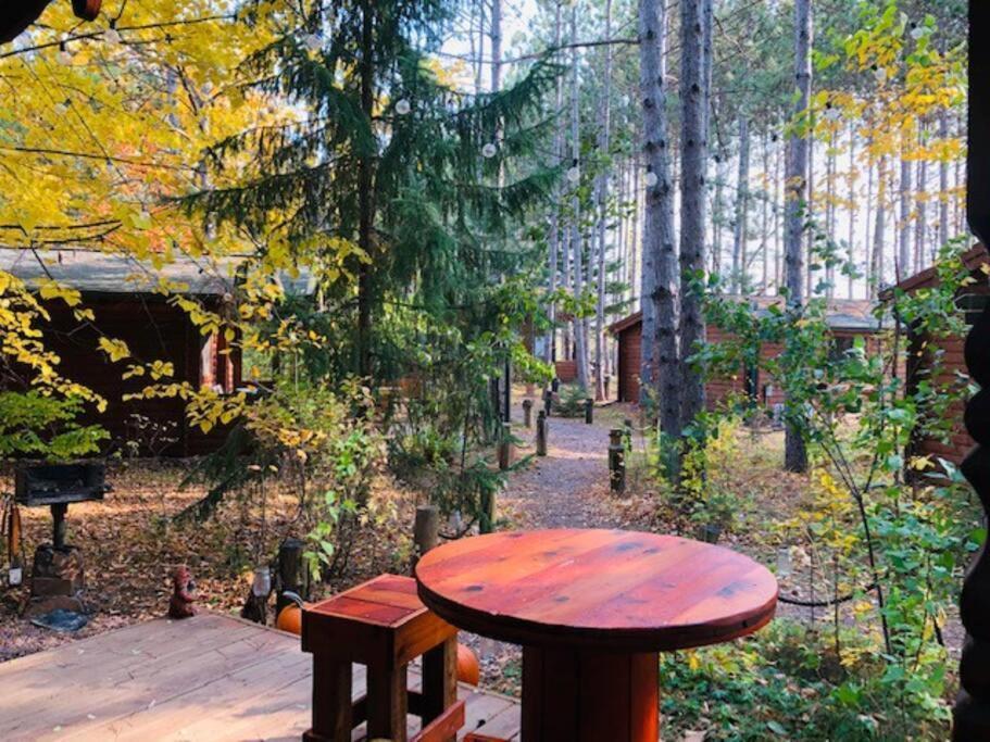 Fancy Fireflies Cabin Hayward Exteriör bild