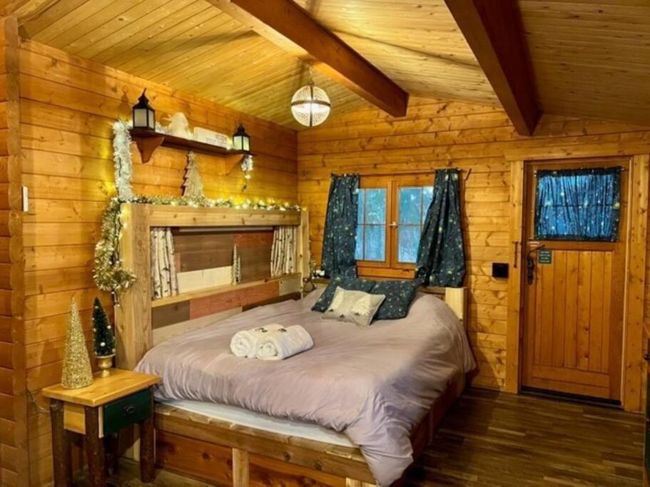 Fancy Fireflies Cabin Hayward Exteriör bild